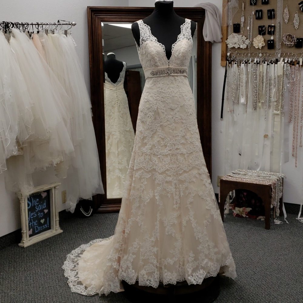 Allure 8634, size 10